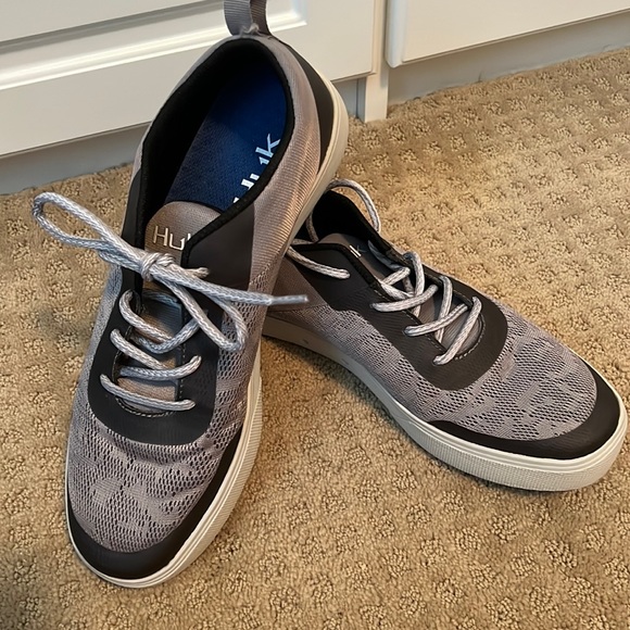 Huk Other - Huk men’s size 11 “mahi” shoe